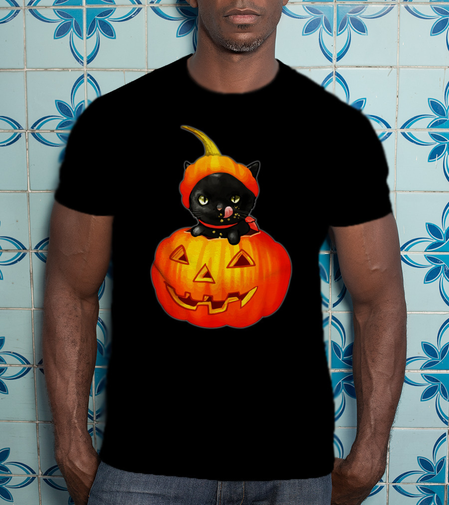 Funny Halloween Cats And Pumpkins With Scary Black Cat T-Shirt