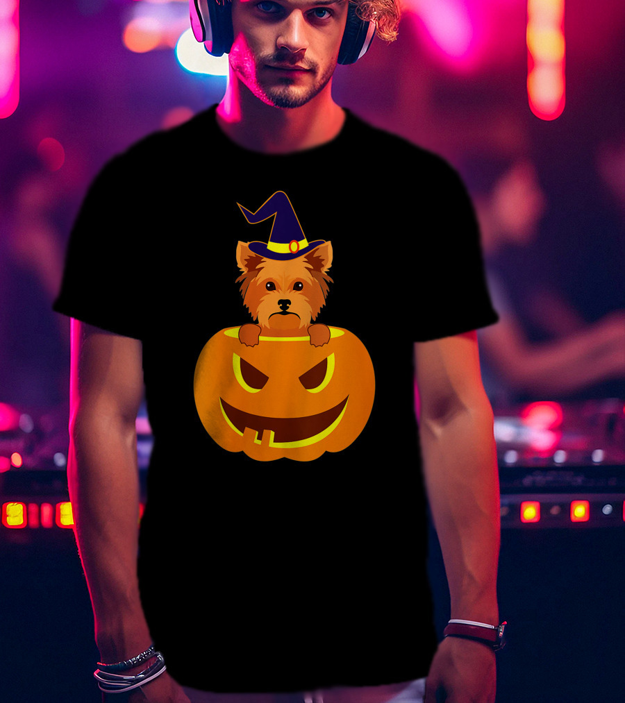 Yorkie Witch Hat Pumpkin Halloween Yorkshire Terrier T-Shirt