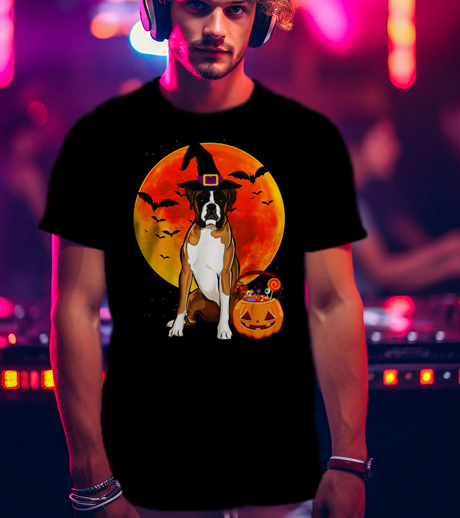 Boxer Dog With Witch Hat Pumpkin Full Moon Halloween Bats T-Shirt