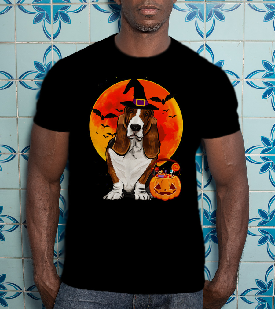 Basset Hound Witch Hat Halloween Pumpkin Candy Holder With Full Moon And Bats T-Shirt