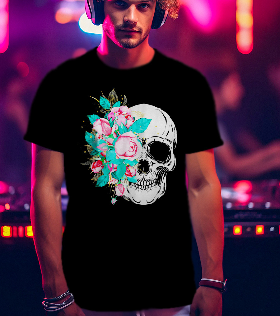 Flower Skull Floral Fusion With Vintage Rose Elements T-Shirt