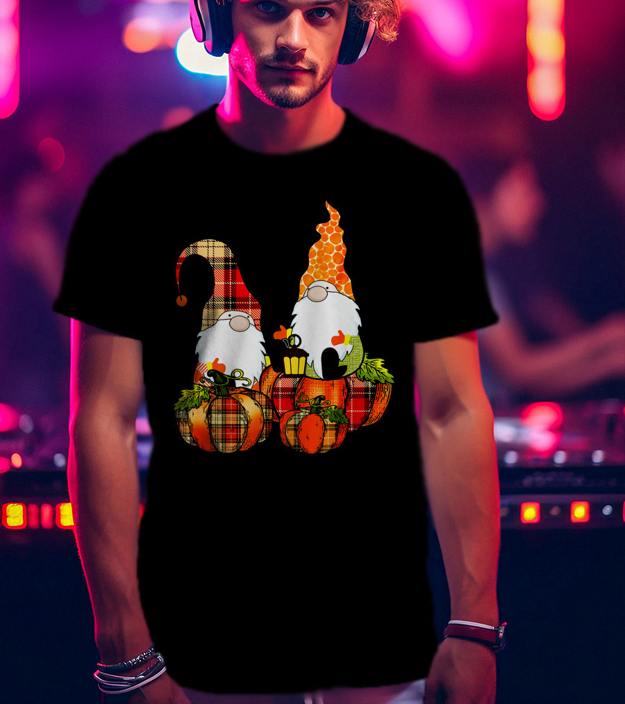 Cute Gnomes Halloween Funny Pumpkin Costume T-Shirt