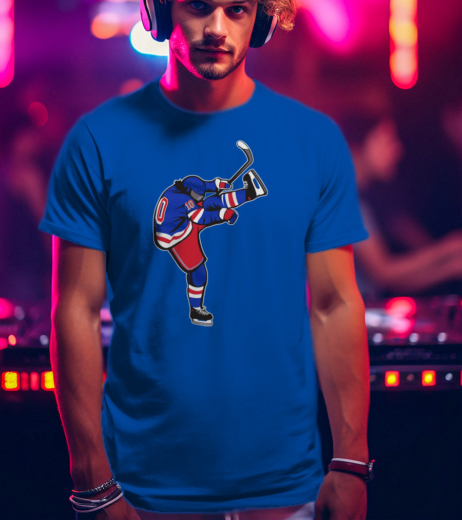 Xanh Bien Hockey Player Kicking Pose Blue Background T-Shirt