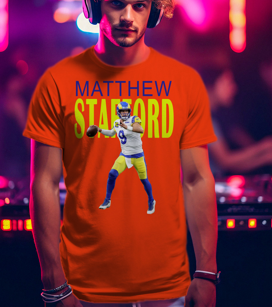 Matthew Stafford Rams Quarterback NFL Football Action T-Shirt