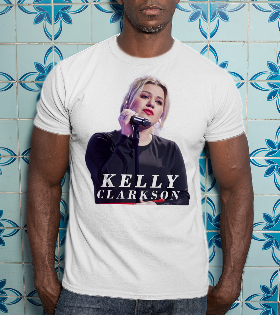 KELLY CLARKSON Concert Performance Microphone Stage T-Shirt