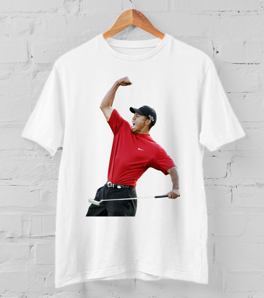 Tiger Woods Golf Victory Red Putter T-Shirt