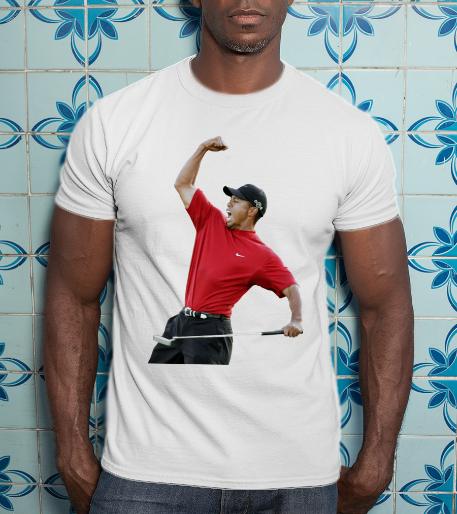 Tiger Woods Golf Victory Red Putter T-Shirt