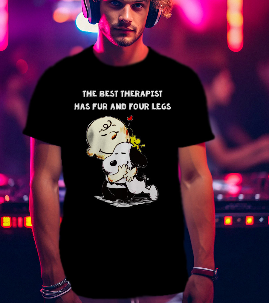 The Best Therapist Has Fur And Four Legs Charlie Brown Snoopy Woodstock Hug T-Shirt