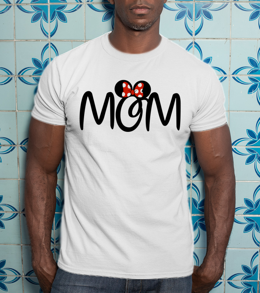 Disney Minnie Mouse Mom T-Shirt