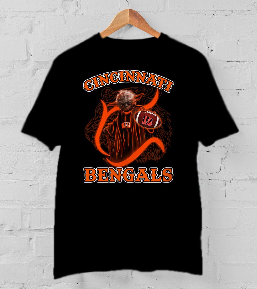 Cincinnati Bengals Yoda Football Force T-Shirt