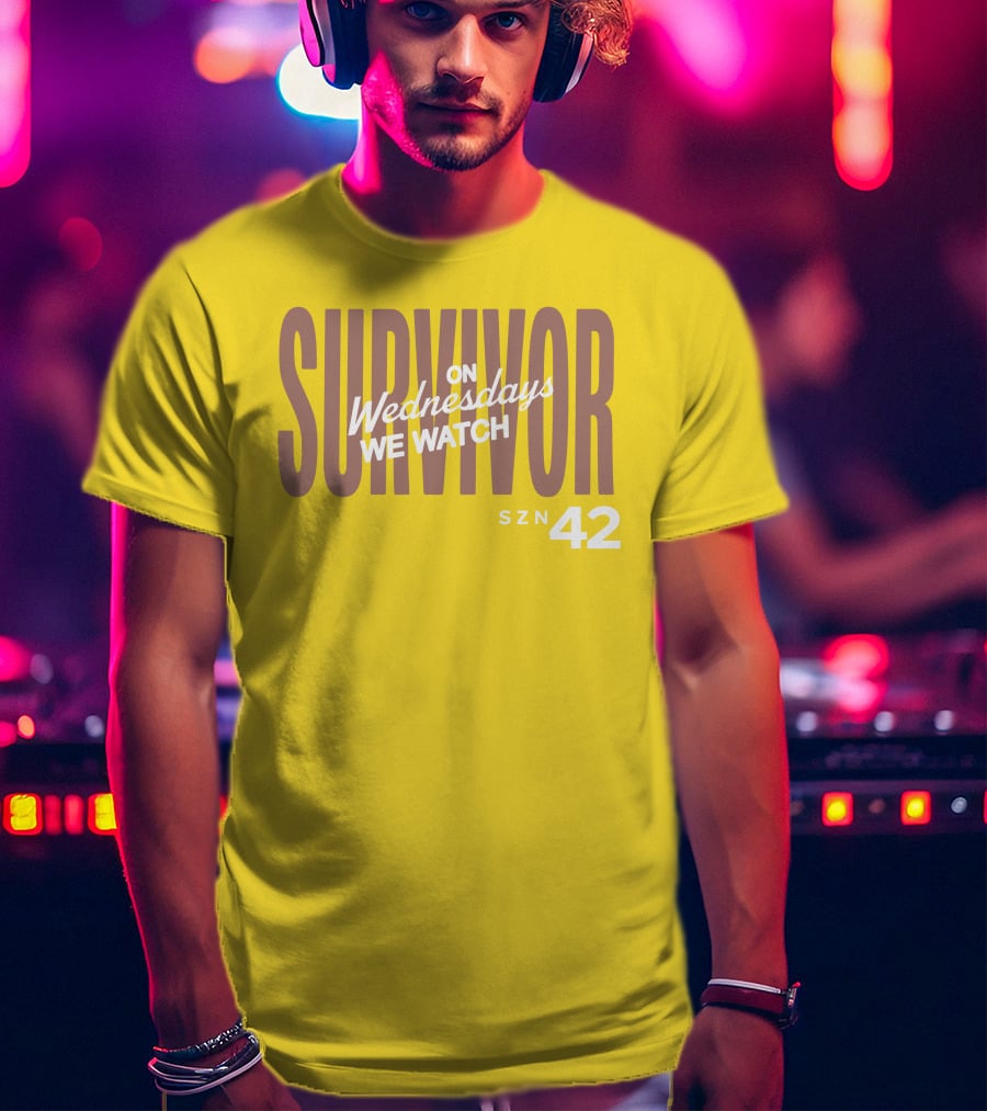 Survivor On Wednesdays We Watch SZN 42 T-Shirt