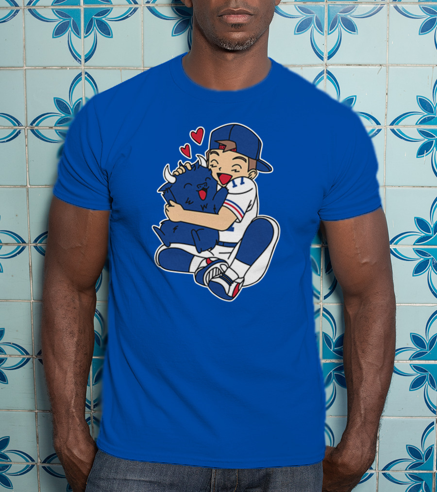 Gotta Throw 'Em All Cute Buffalo Hugging Sports Fan With Hearts T-Shirt