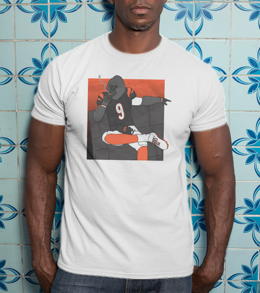 Hank Lockwood Harambe Cincinnati Football Smoker NFL Fan T-Shirt