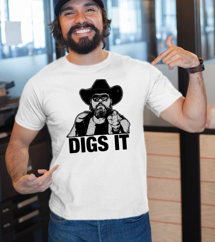 Pat McAfee Cowboy Style Digs It Rugged Look T-Shirt