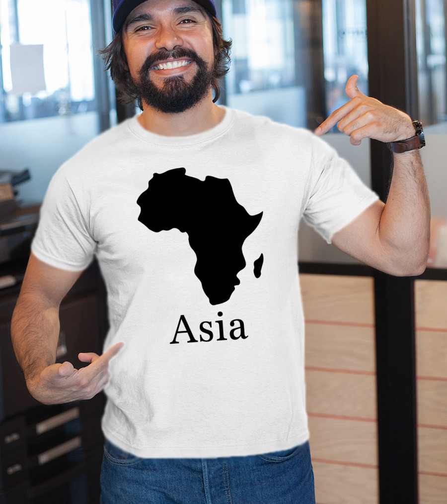 Asia Africa Map Optical Illusion T-Shirt