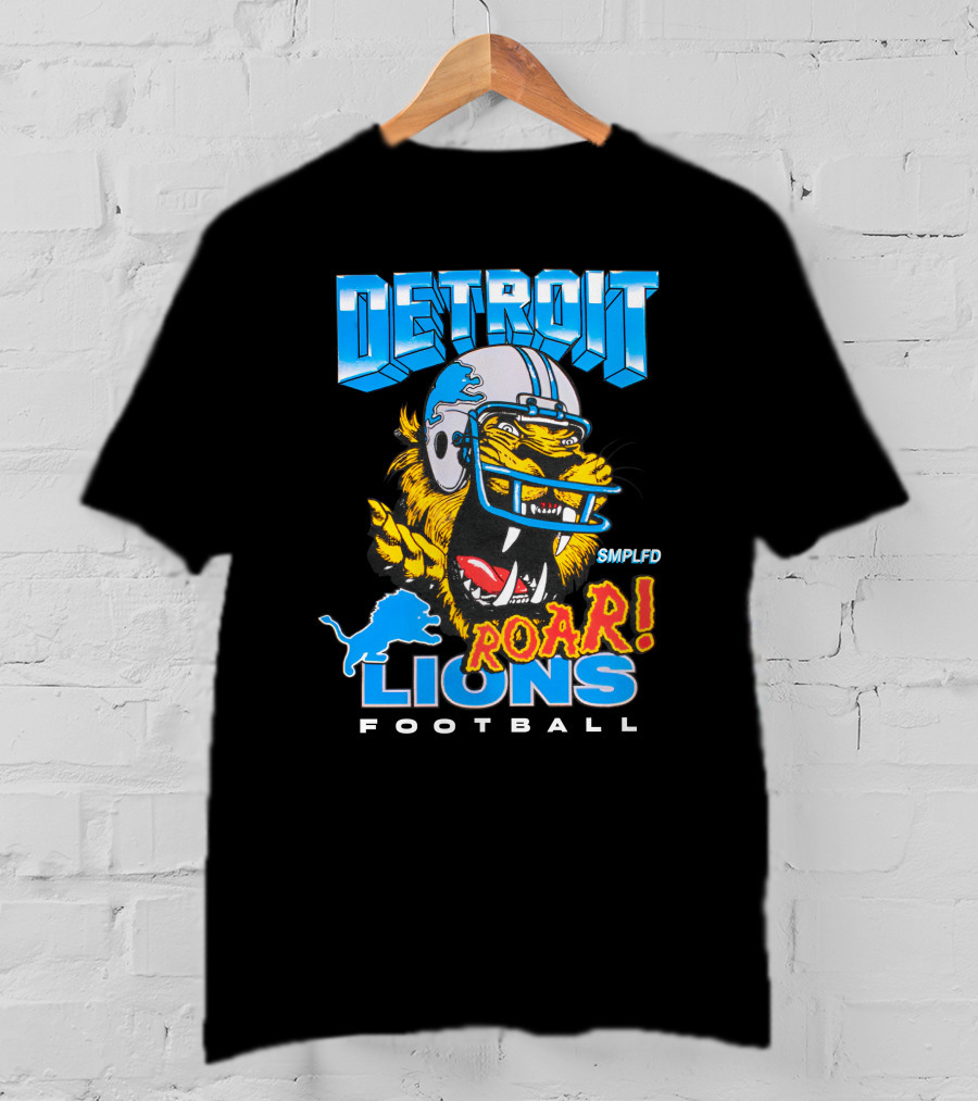Detroit Lions SMPLFD Roar Football T-Shirt