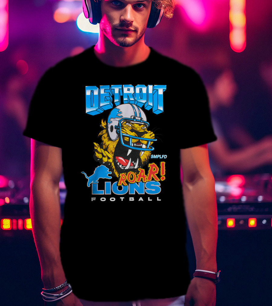 Detroit Lions SMPLFD Roar Football T-Shirt