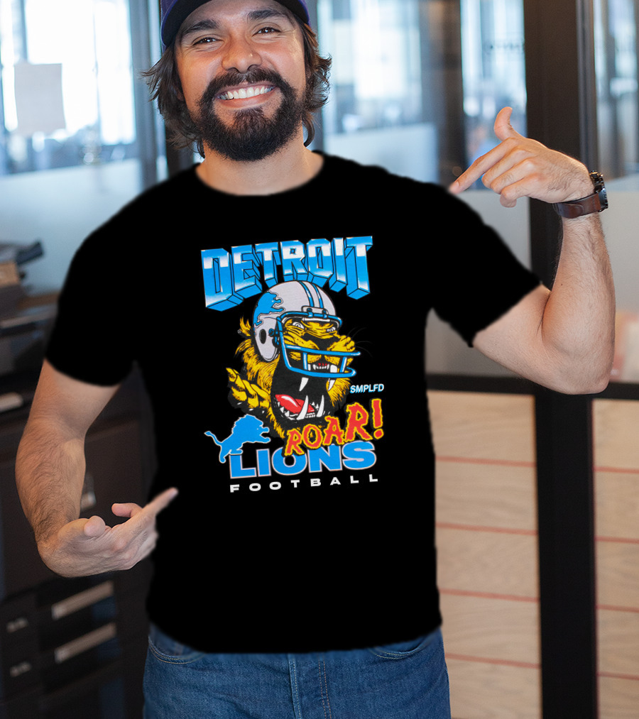 Detroit Lions SMPLFD Roar Football T-Shirt