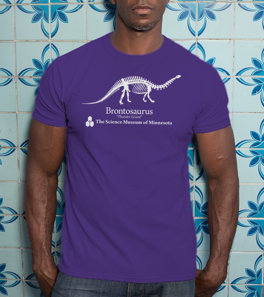Brontosaurus Thunder Lizard Dinosaur Skeleton The Science Museum Of Minnesota T-Shirt