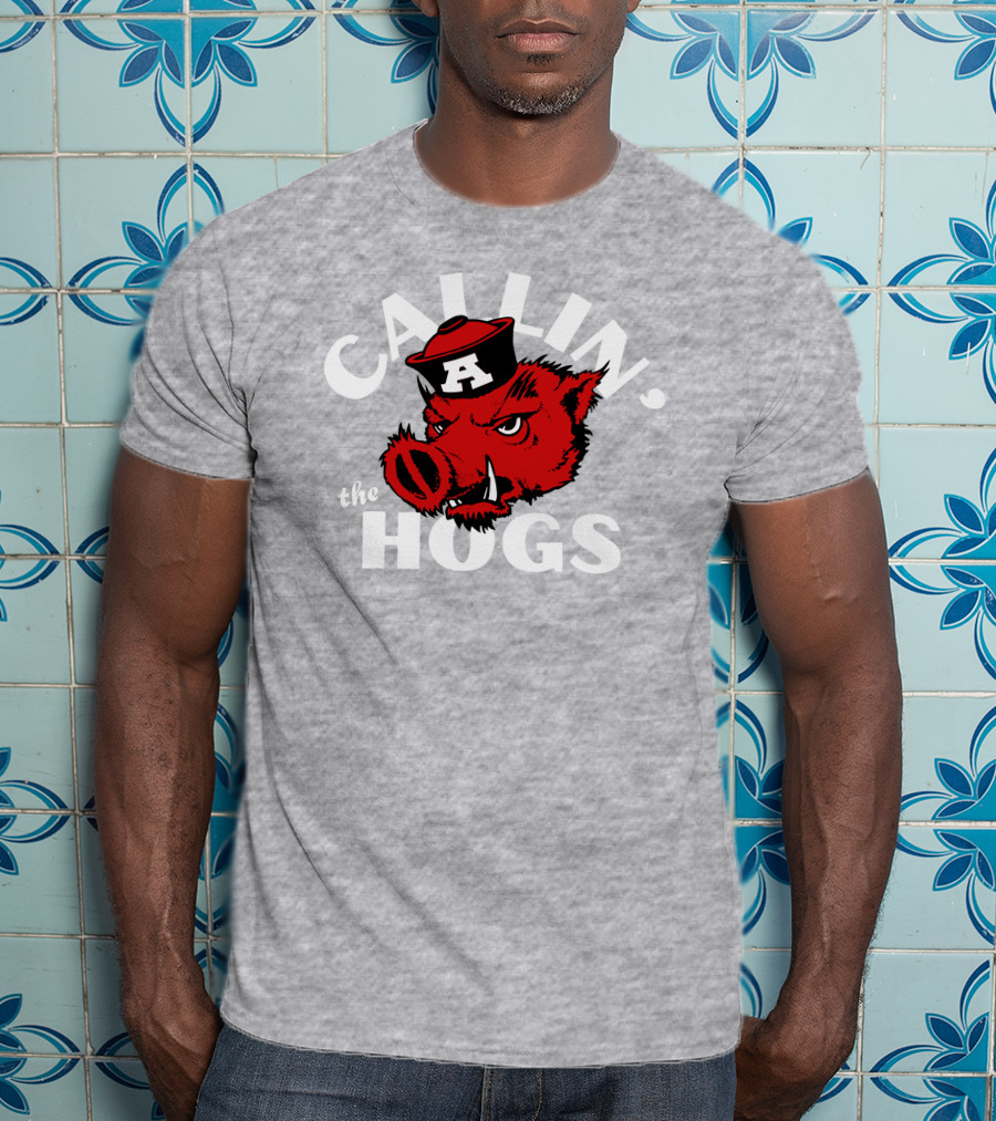Charlie Hustle Store Callin' The Hogs Arkansas Razorbacks T-Shirt