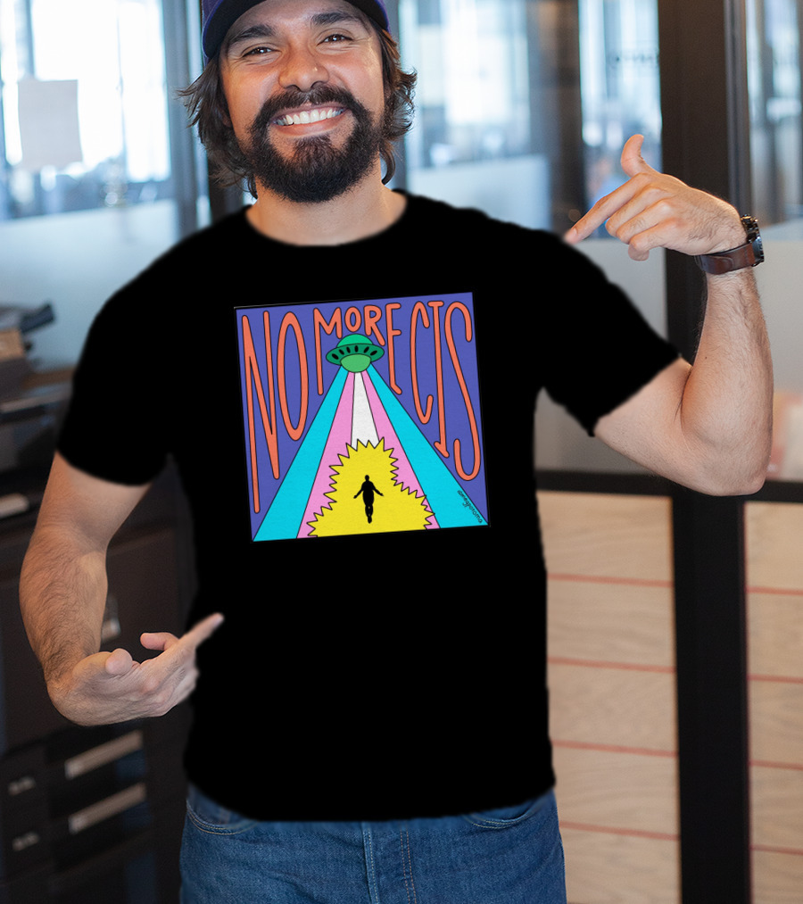 Montucky Woodsnacks No More Cis UFO T-Shirt