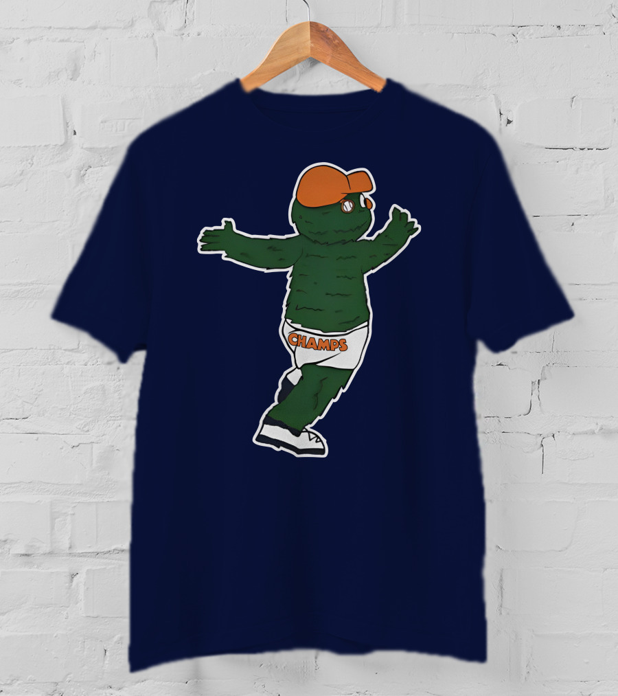 Streaking Champs Gator Mascot With Orange Cap And Shades T-Shirt