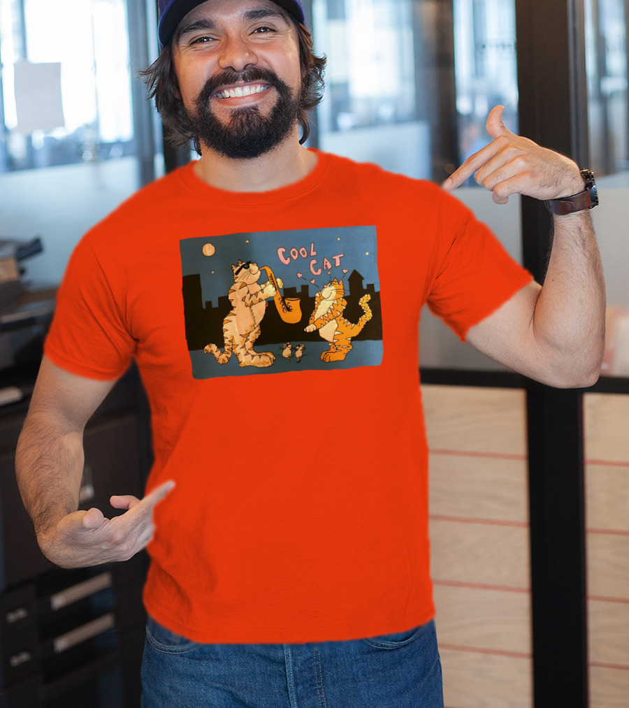 Cool Cat Night Jazz With Playful Felines And Spectators T-Shirt
