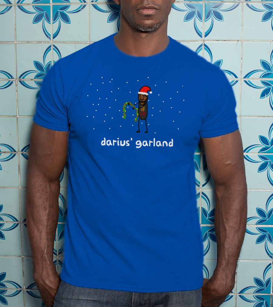 Darius' Garland Santa Hat Christmas Wreath Snowflakes T-Shirt