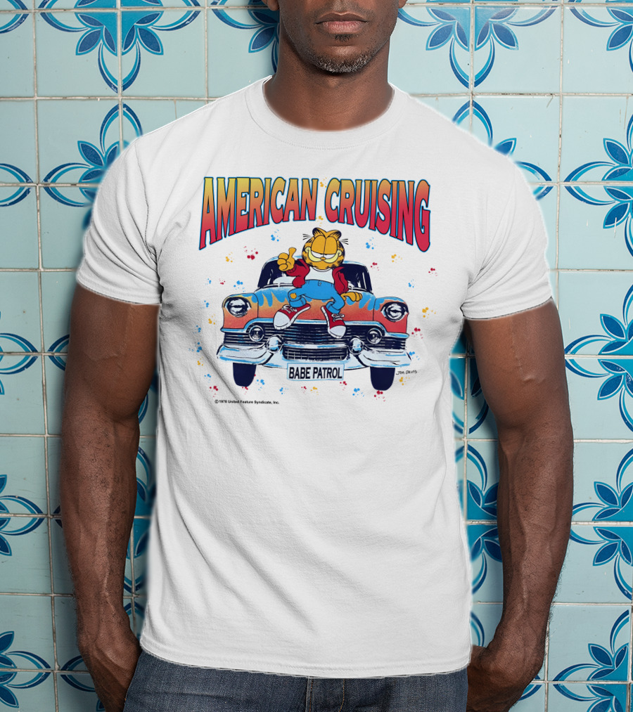 Garfield American Cruising Babe Patrol Vintage Car Fun T-Shirt