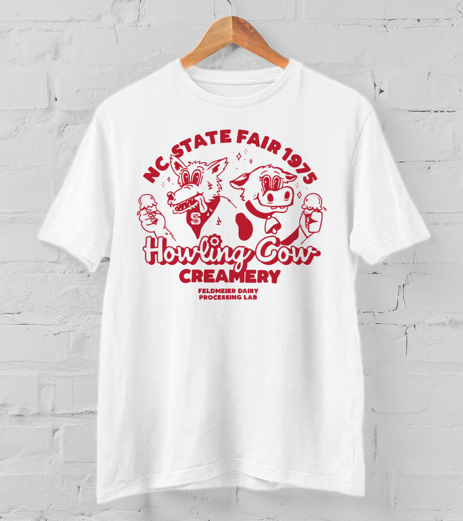 NC State Fair 1975 Howling Cow Creamery Feldmeier Dairy Processing Lab T-Shirt