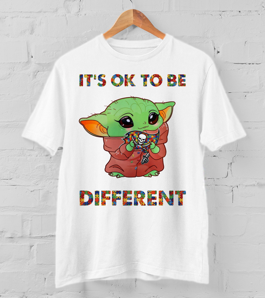 It's Ok To Be Different Tampa Bay Buccaneers Yoda T-Shirt