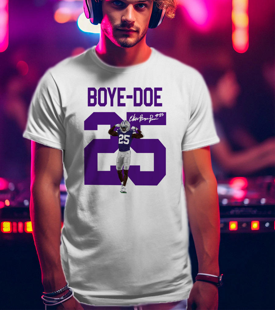 Therealpak25 Store Boye-Doe 25 Football Player Purple Signature T-Shirt