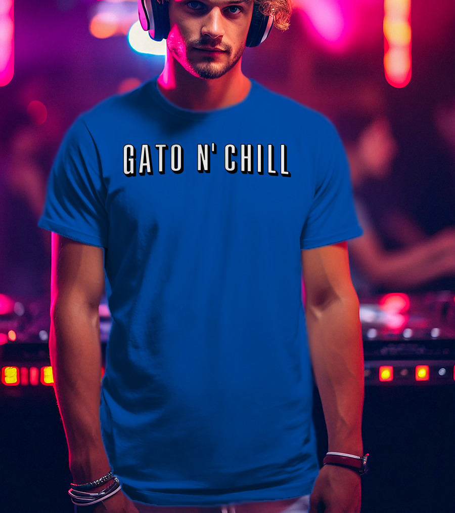 Gato N' Chill Blue T-Shirt