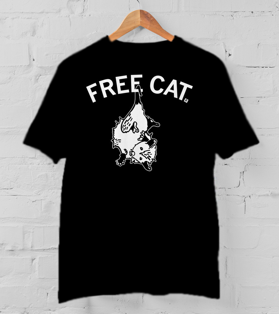 Free Cat Didelphis Virginiana Hanging T-Shirt