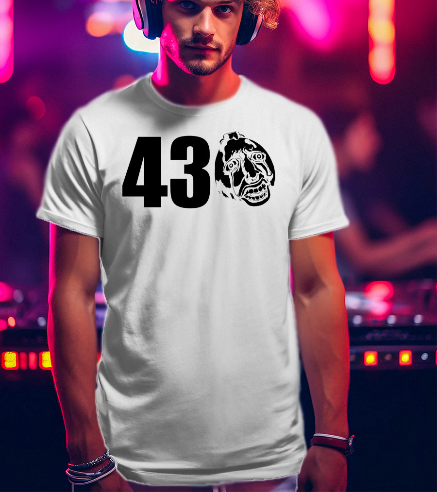 Robb Banks 430 Egg Face T-Shirt