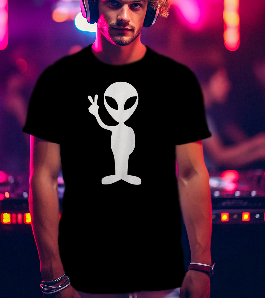 Alien Peace Hand Gesture T-Shirt