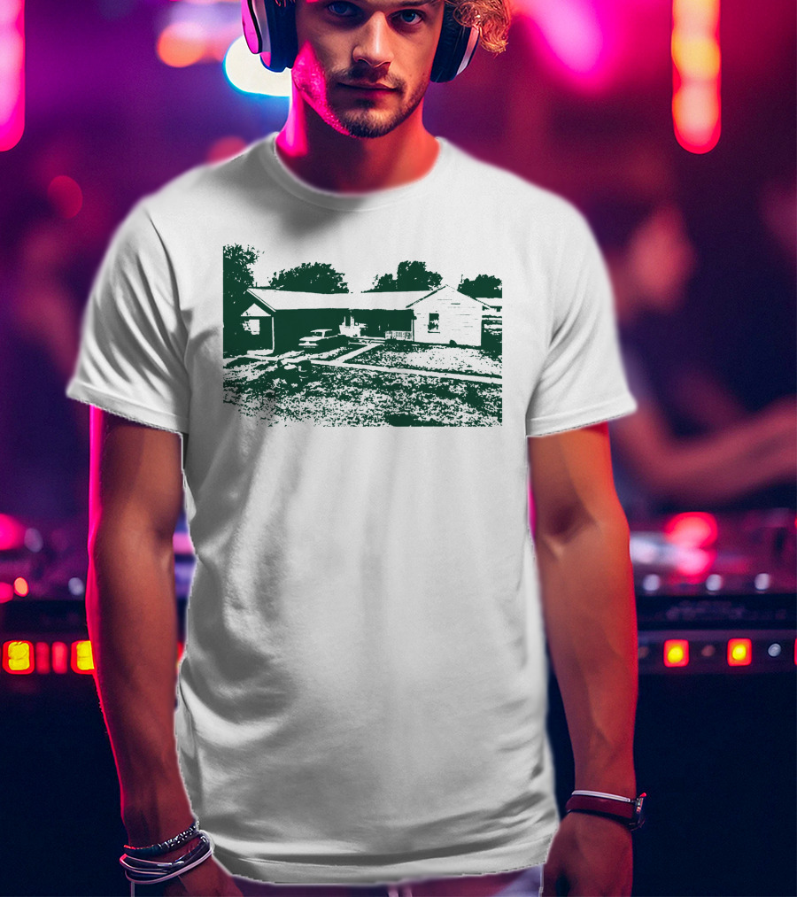Deadair Store House Green Rustic Homestead T-Shirt