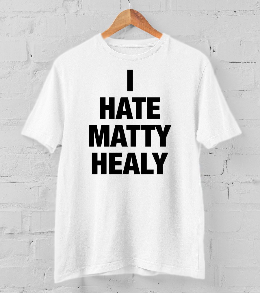 Emmyhartman Wearing I Hate Matty Healy T-Shirt