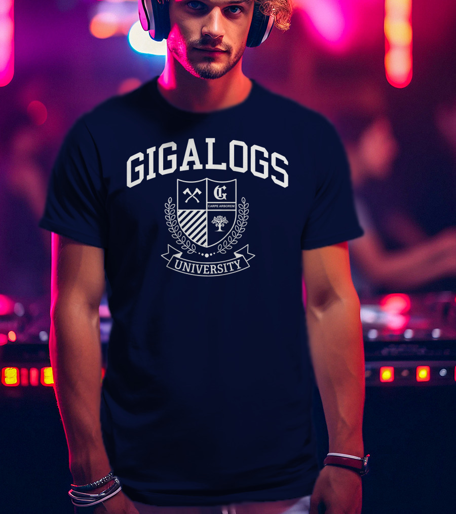 Worldofkeralis Gigalogs University Crest Carpe Arborem T-Shirt