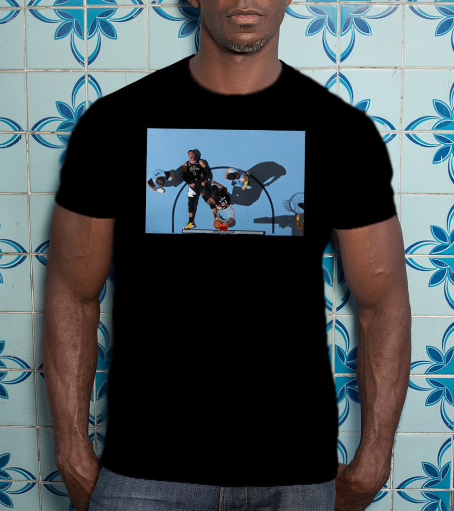 Russell Westbrook Dunk Action Shot Against Grizzlies In First Half T-Shirt