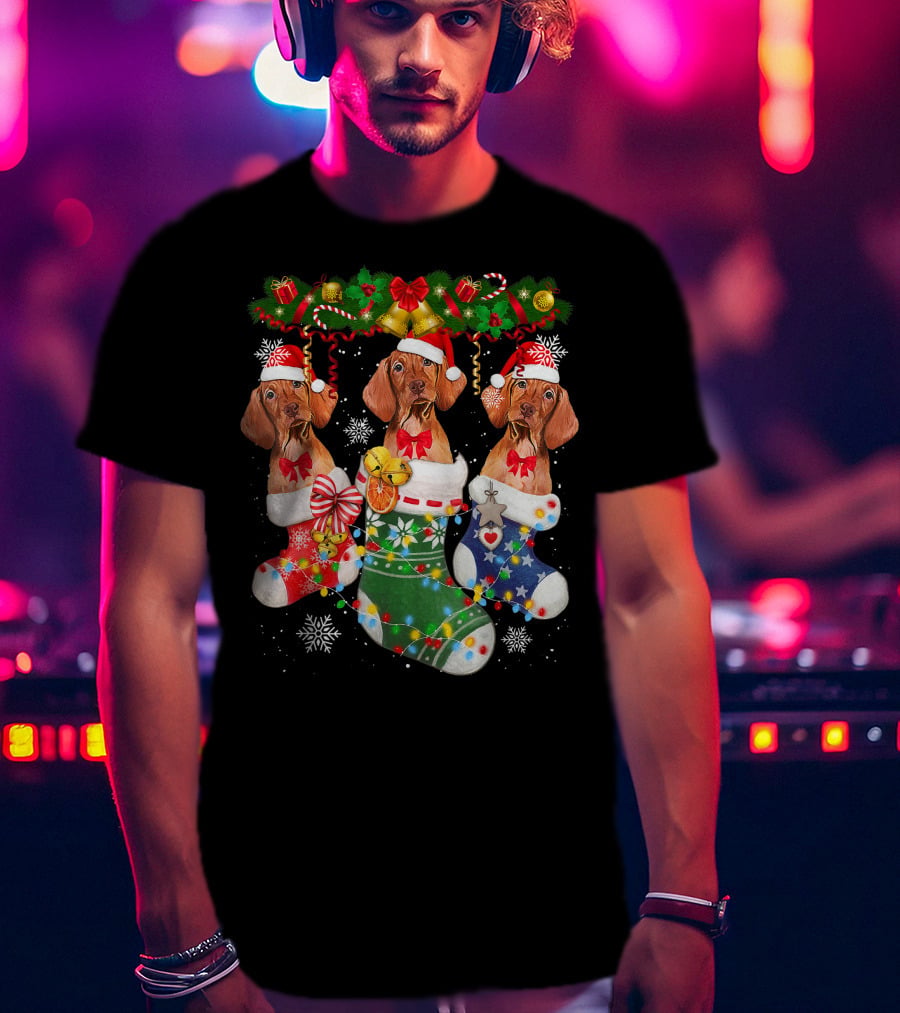 Vizsla Dogs In Christmas Stockings With Santa Hats And Holiday Decorations T-Shirt