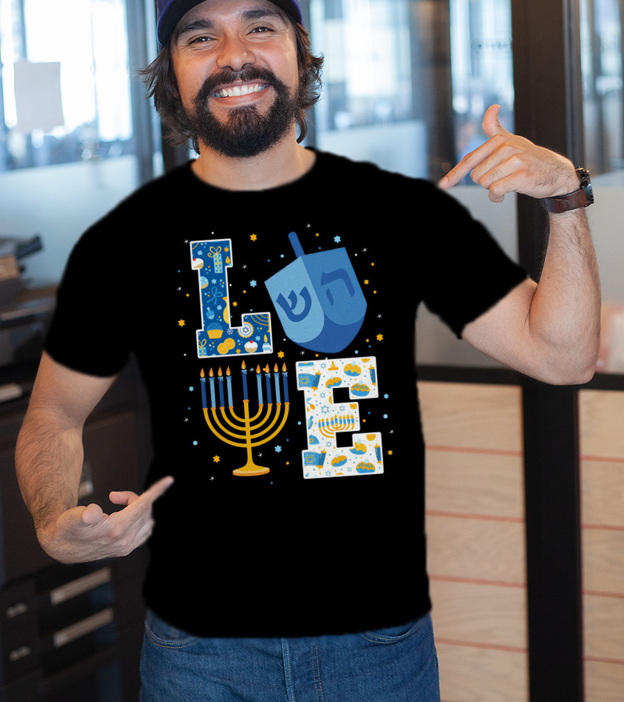 LOVE Hanukkah Dreidel Menorah Chanukah T-Shirt