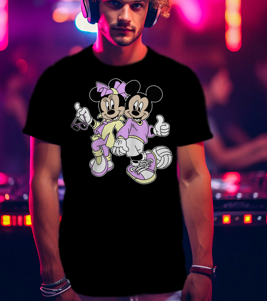 Disney Mickey Mouse Minnie Mouse 80s Fashion T-Shirt