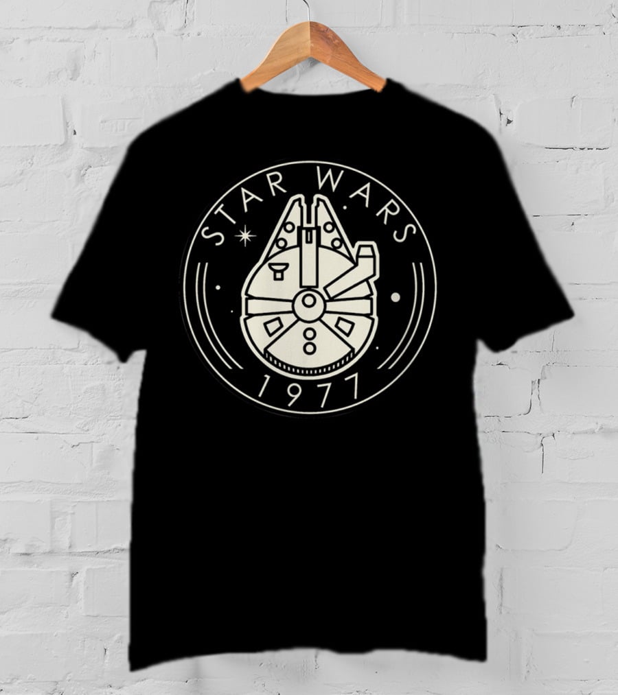 Star Wars Millennium Falcon 1977 Circular Emblem T-Shirt