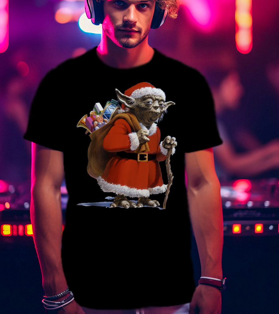 Star Wars Santa Yoda Carrying Sack Of Presents T-Shirt