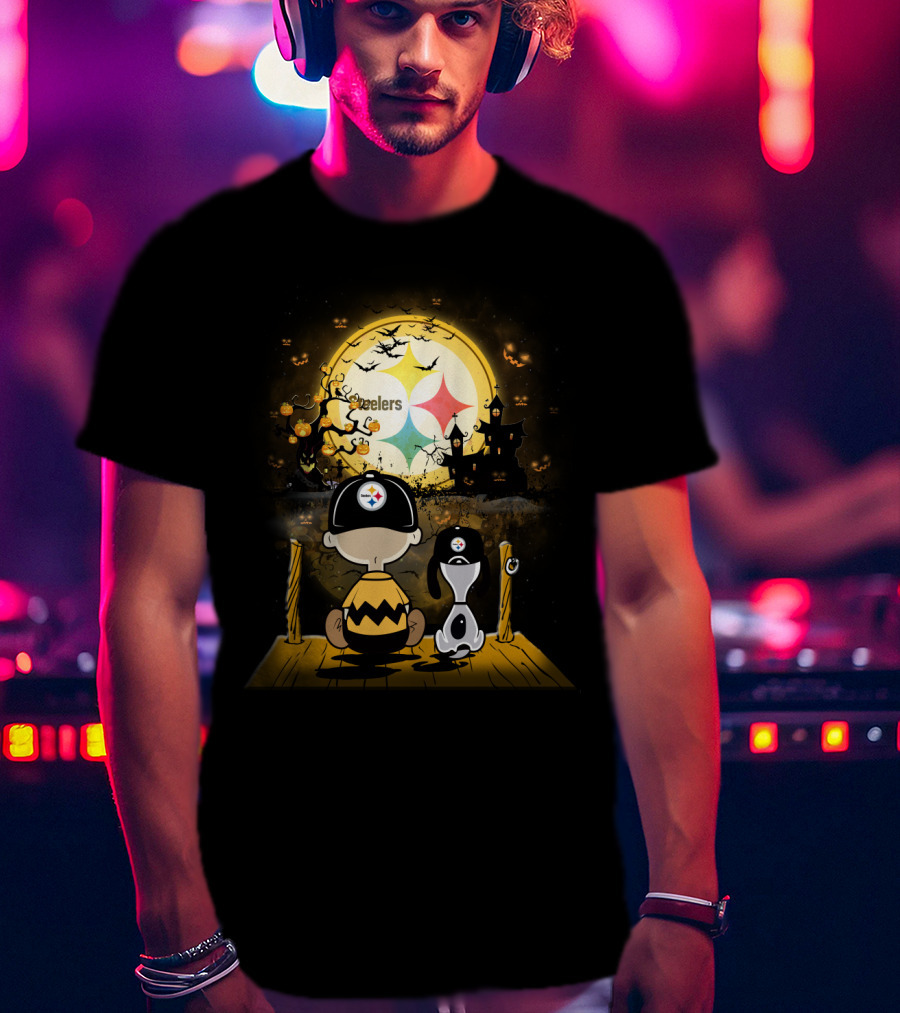 Peanuts Steelers Halloween Pumpkin Patch Scene T-Shirt