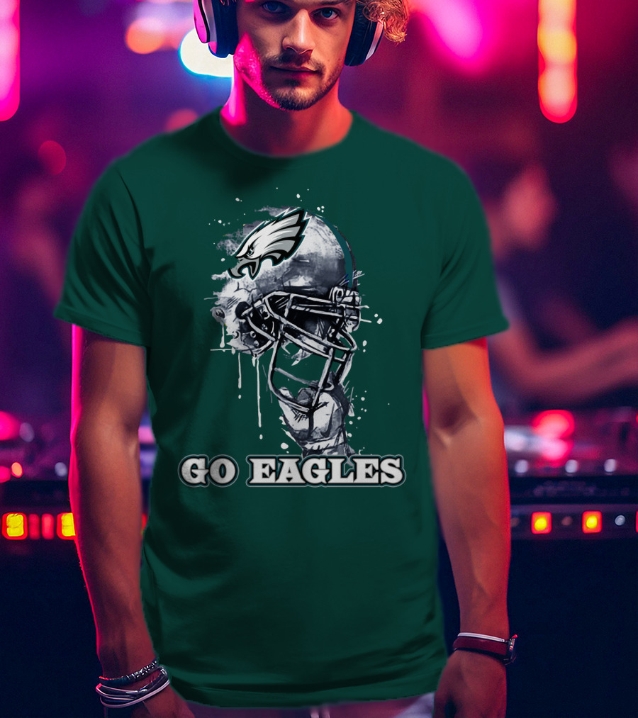 Philadelphia Eagles Helmet Go Eagles T-Shirt