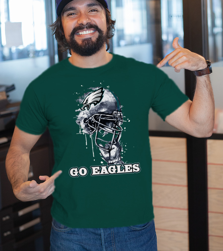 Philadelphia Eagles Helmet Go Eagles T-Shirt