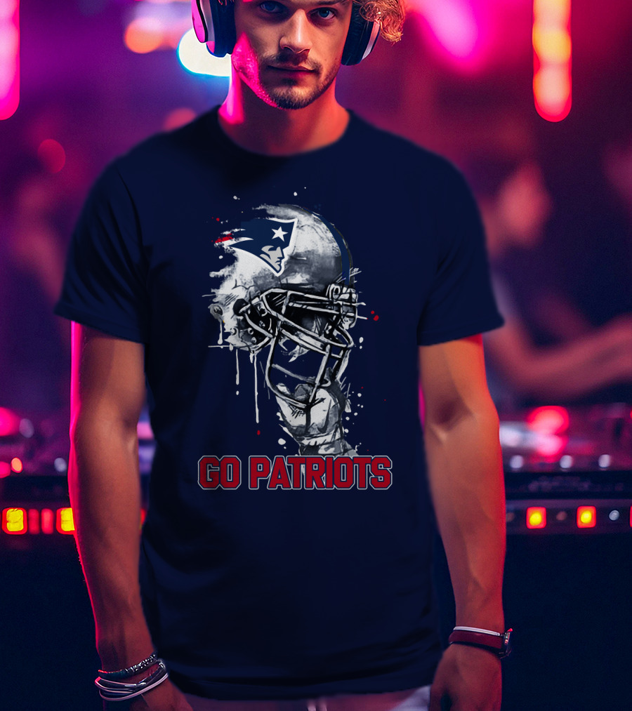 Go Patriots Patriots Helmet T-Shirt