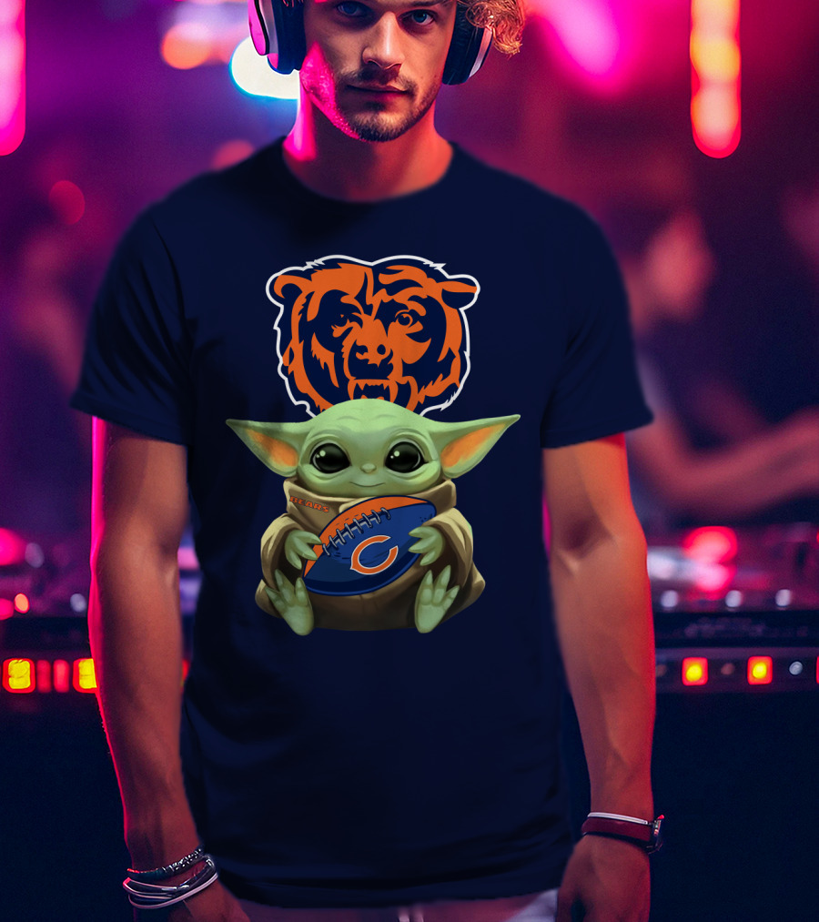 Chicago Bears Baby Yoda Football Fan T-Shirt